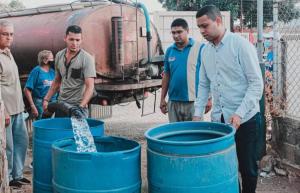 Zulianos exigen al chavismo mejorar el servicio de agua potable para 2023