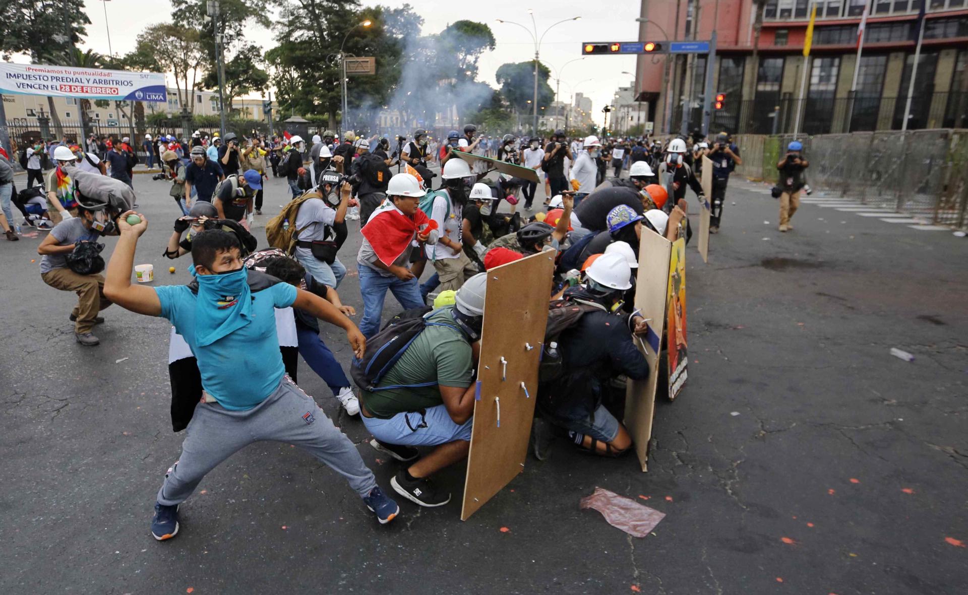 Murió otro manifestante en los disturbios contra Dina Boluarte en Lima