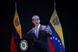 Guaidó respondió a Maduro, quien ha derrochado el dinero público por 10 años (VIDEO)