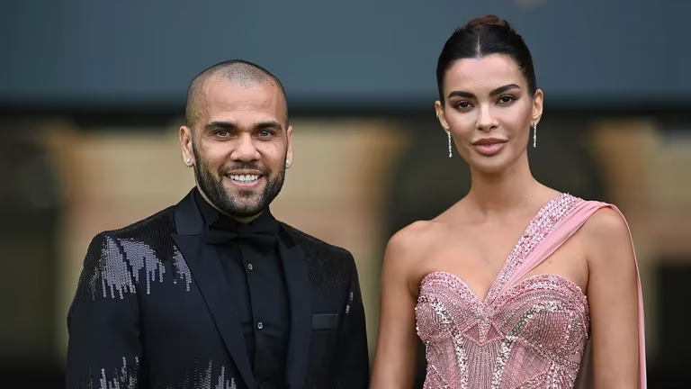 Detuvieron a Dani Alves: el mensaje de Joana Sanz, su pareja, en medio de la conmoción por la denuncia