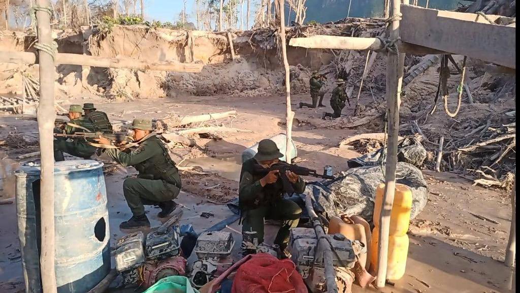 Chavismo afirmó haber desmantelado campamentos de minería ilegal en Bolívar y Amazonas