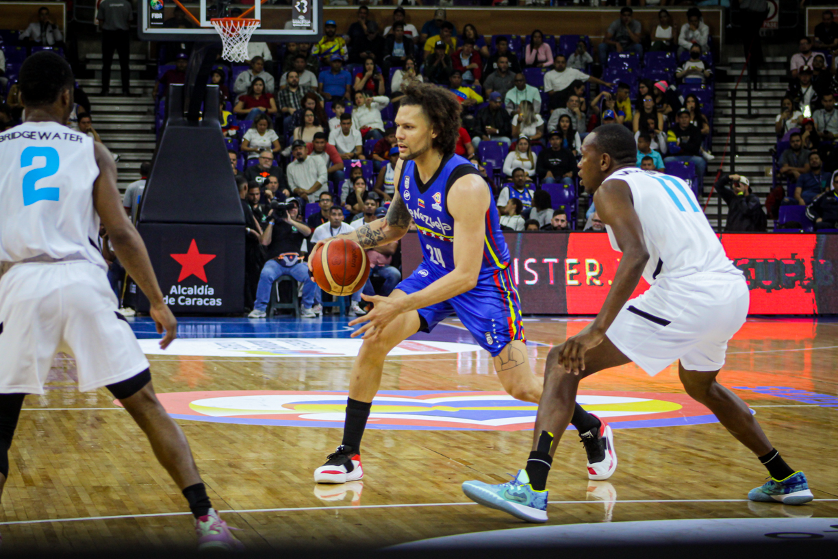 Vinotinto de las alturas aplastó a Bahamas y quedó a un paso del Mundial de Baloncesto