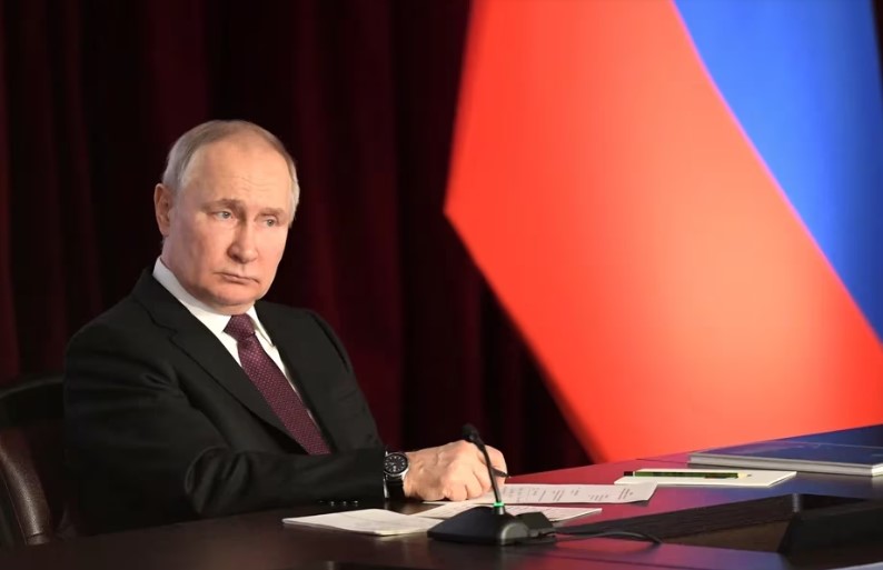 La toma de rehenes patrocinada por el régimen ruso cosecha recompensas para el Kremlin