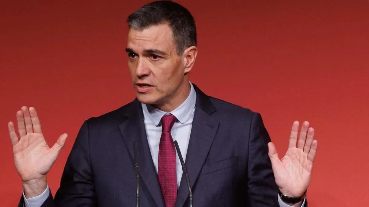España vota en unas municipales y regionales con Pedro Sánchez a la defensiva