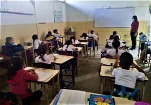 Con la Escuela: El derecho a la educación es una tarea pendiente en Venezuela