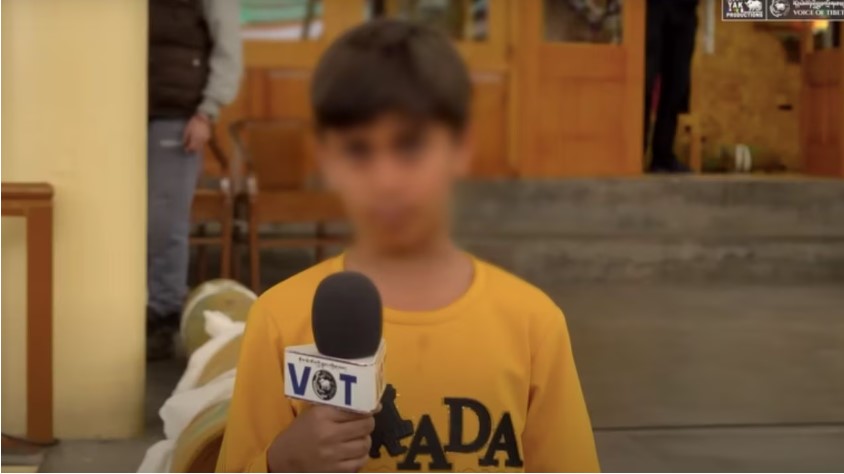 EN VIDEO: habló el niño al que el Dalái Lama le pidió que chupara su lengua