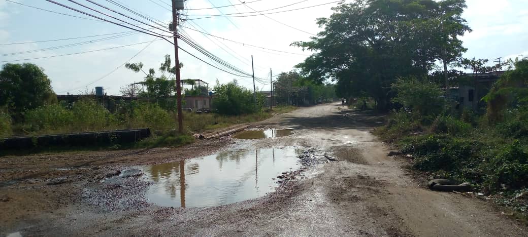 Troneras en sectores rurales de La Pascua-Guárico son un dolor de cabeza para los conductores