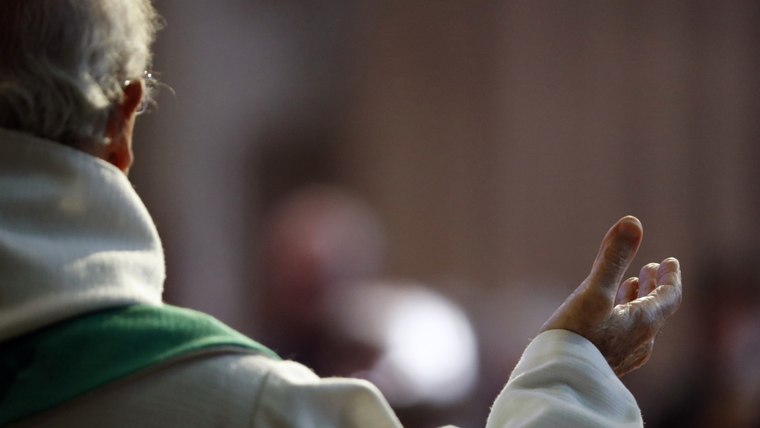 Iglesia Católica boliviana reconoce haber sido “sorda” ante sufrimientos de víctimas de pederastia