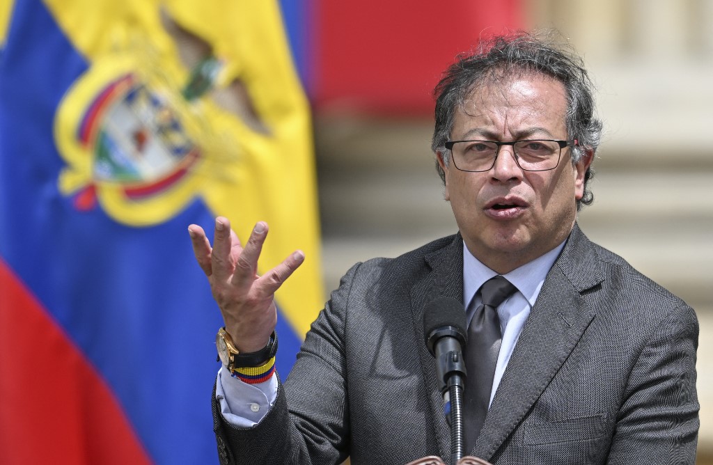 Petro corteja a inversionistas extranjeros para aprovechar el “potencial” de Colombia más allá del petróleo