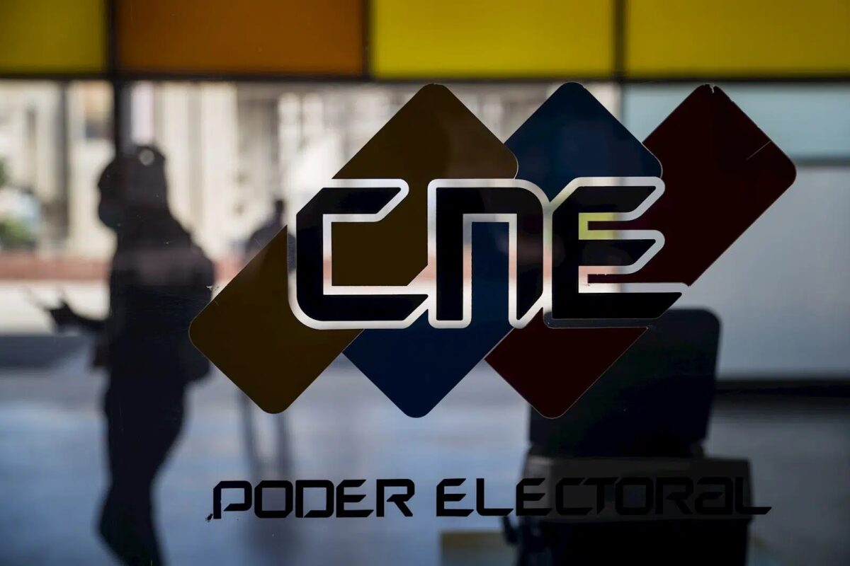 El Foro Cívico insta a incrementar la vigilancia sobre el nuevo CNE