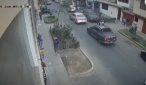 Secuestro en Perú: impactante VIDEO de venezolanos que raptaron a una mujer en un carro