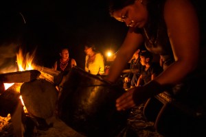 Tribunales y selva: una lucha feroz contra minería ilegal para proteger tierras en la Amazonía de Ecuador