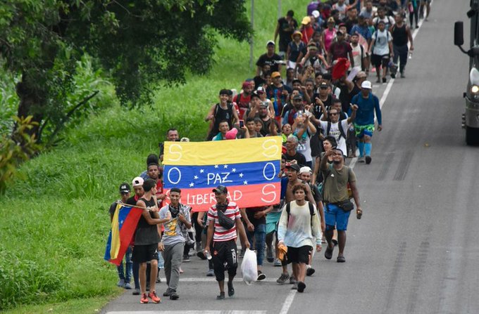 Sale la primera caravana migrante de venezolanos desde el sur de México hacia EEUU (FOTOS)