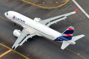 Latam Airlines tendrá frecuencia de vuelos diarios entre Lima y Caracas