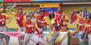 Mundial de Béisbol sub-12: Venezuela se mantiene con vida al derrotar a República Dominicana (VIDEOS)