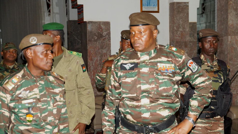 Golpe de Estado en Níger: junta militar cerró el espacio aéreo ante posible intervención extranjera