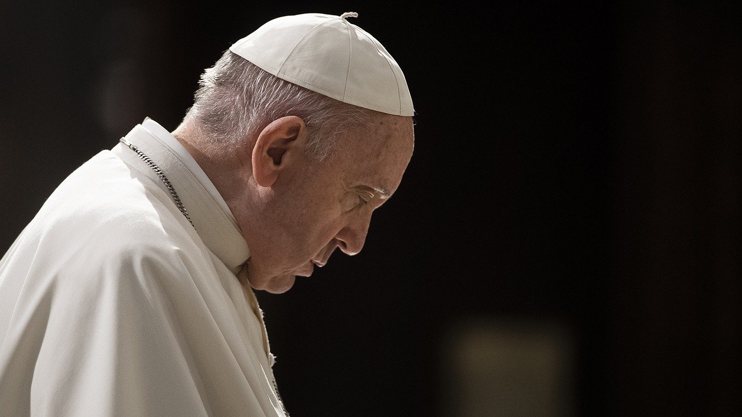 La comunicación global: ¿Una fuente de hostilidad?… el papa Francisco lanza una advertencia contundente