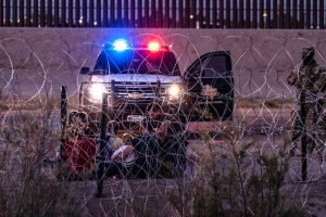 Tres meses de espera: el nuevo plan migratorio de EEUU, marcado por el secretismo y la incertidumbre