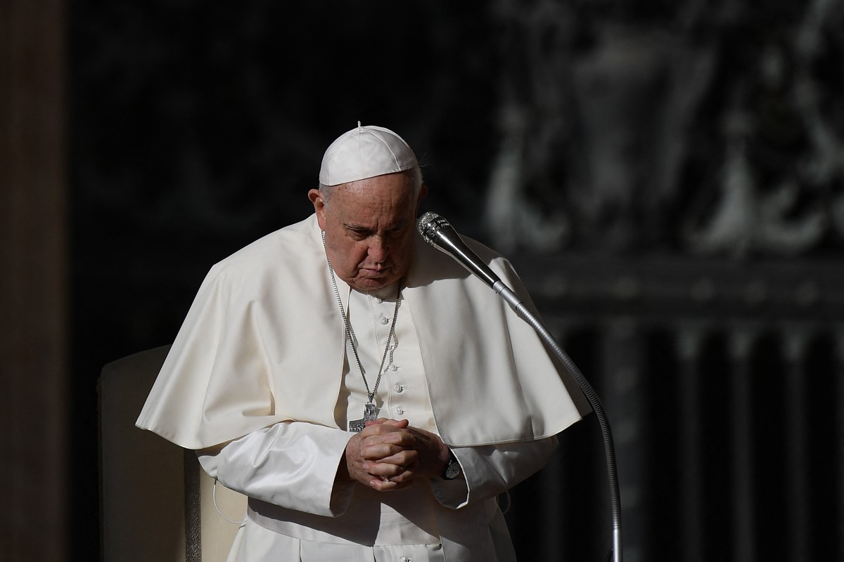 El papa Francisco pide no olvidar a los pueblos que sufren la guerra