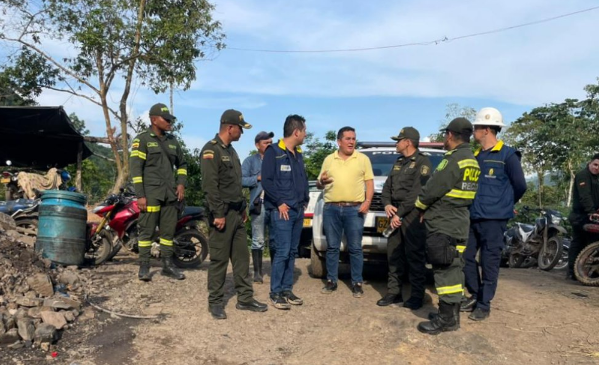 Recuperaron cadáveres de dos de los cinco mineros atrapados por explosión en Colombia