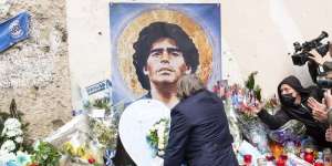 Abogado de las hijas de Maradona pide aclarar “cuál fue el verdadero motivo” de su muerte
