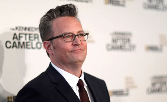 Muerte de Matthew Perry: cómo el uso recreativo de la ketamina pudo ser la “receta para el desastre”