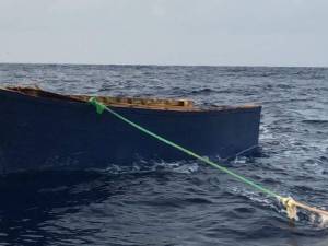 Buscan a seis personas desaparecidas al naufragar una embarcación en República Dominicana