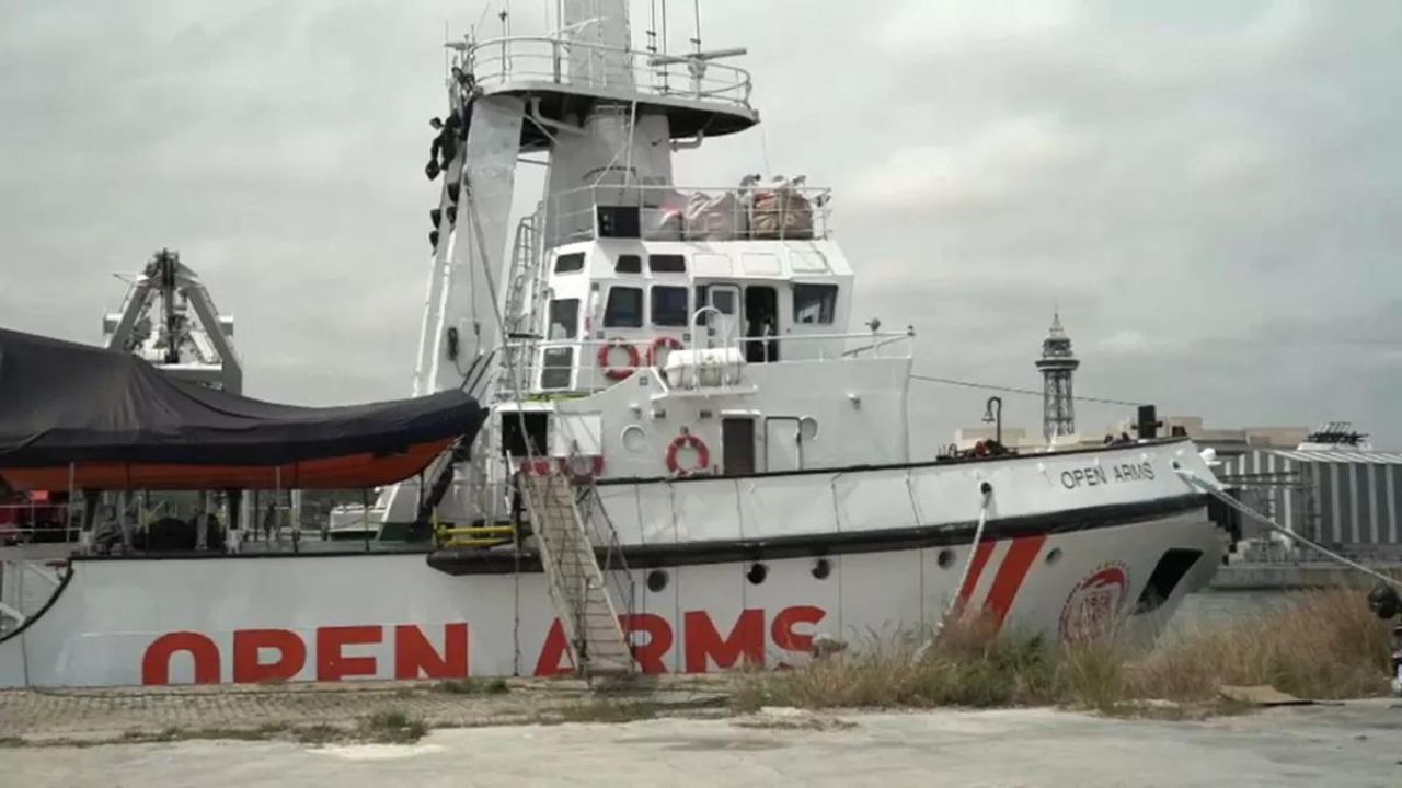 Open Arms rescata dos embarcaciones con casi 60 migrantes en el mar Mediterráneo