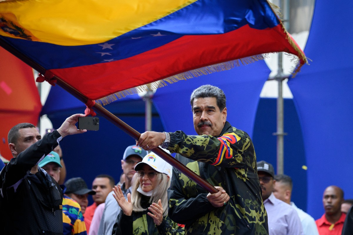 El País: El chavismo vuelve a sus posiciones más radicales en medio de una ola represiva