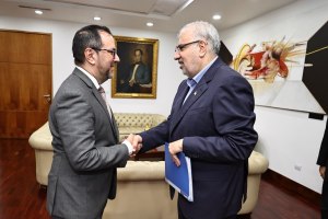 Diplomático chavista recibió a ministro de Petróleo de Irán para “reforzar alianza energética”