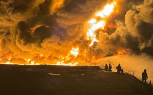 Controlado un incendio en una empresa de tratamiento de desechos petroleros en Zulia