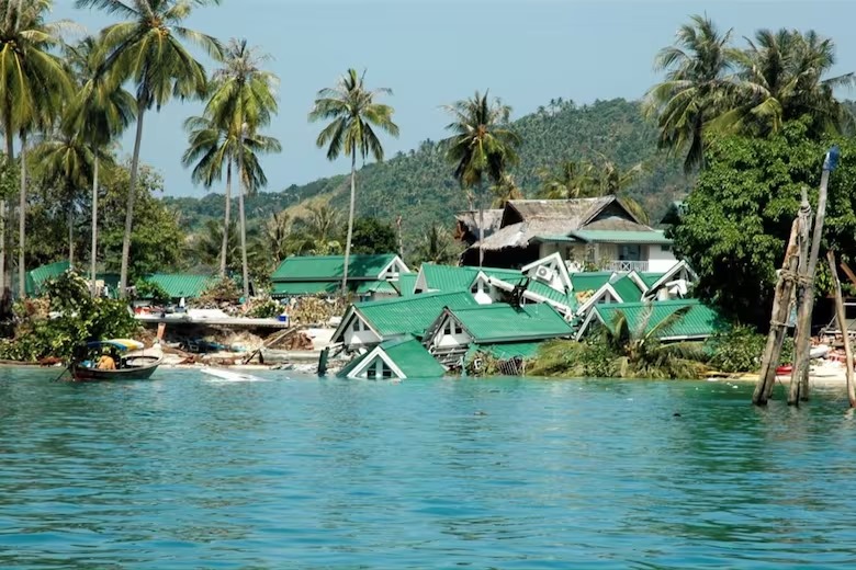 VIDEO: Descubrió que filmó las primeras olas del tsunami que mató a miles de personas en Tailandia en 2004