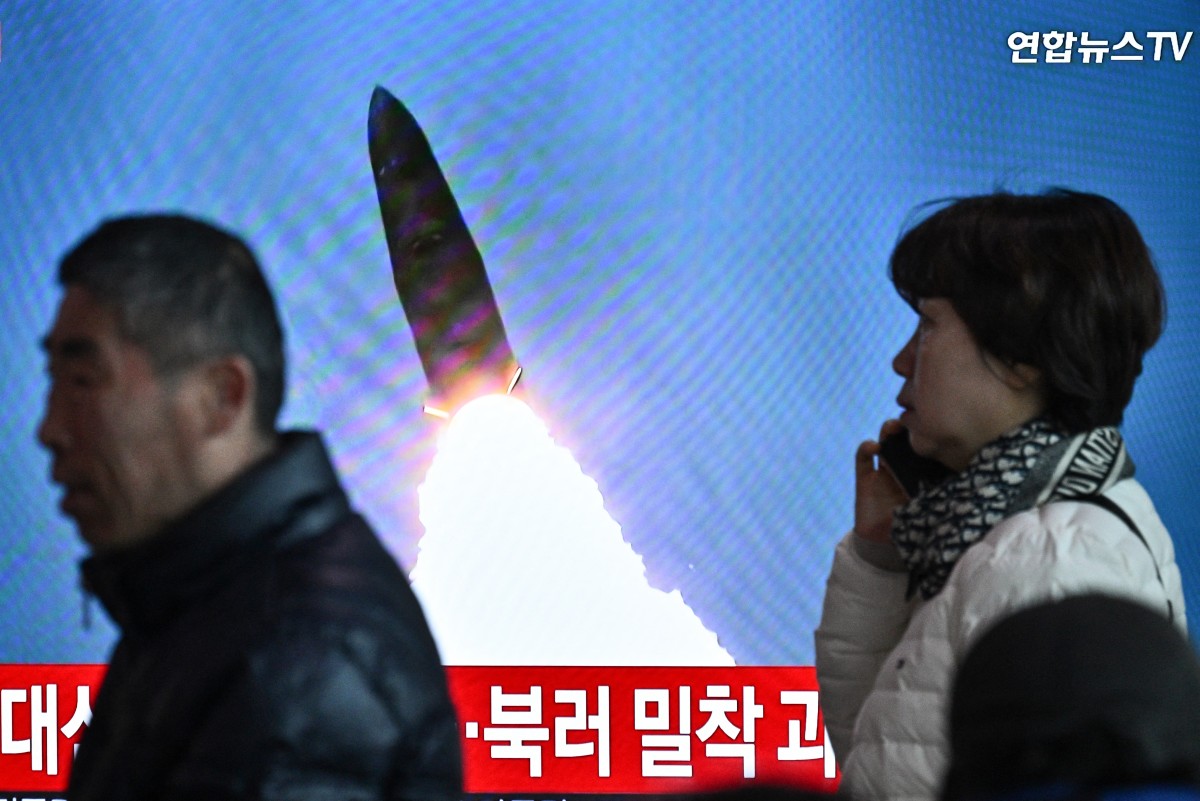 Corea del Norte lanzó otro misil balístico sin identificar hacia el mar de Japón