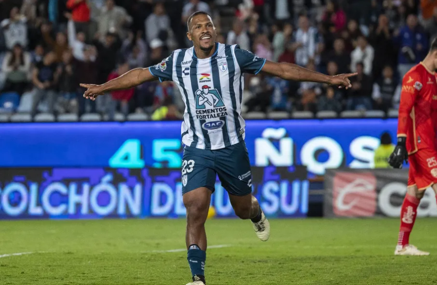 Salomón Rondón liderará al Pachuca, que busca su sexto título de Concacaf en este siglo