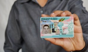 La ley que pocos conocen y puede ayudar a conseguir la green card