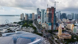 ¿Trabajos en Miami por 70 mil dólares al año? Diferentes sectores ofrecen un sinfín de puestos