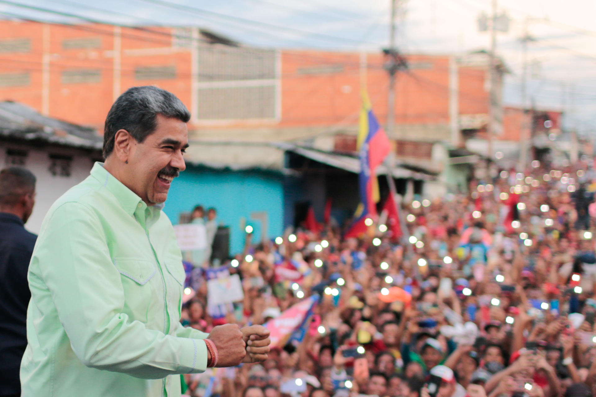 Chavismo centra su campaña en el insulto y la desacreditación