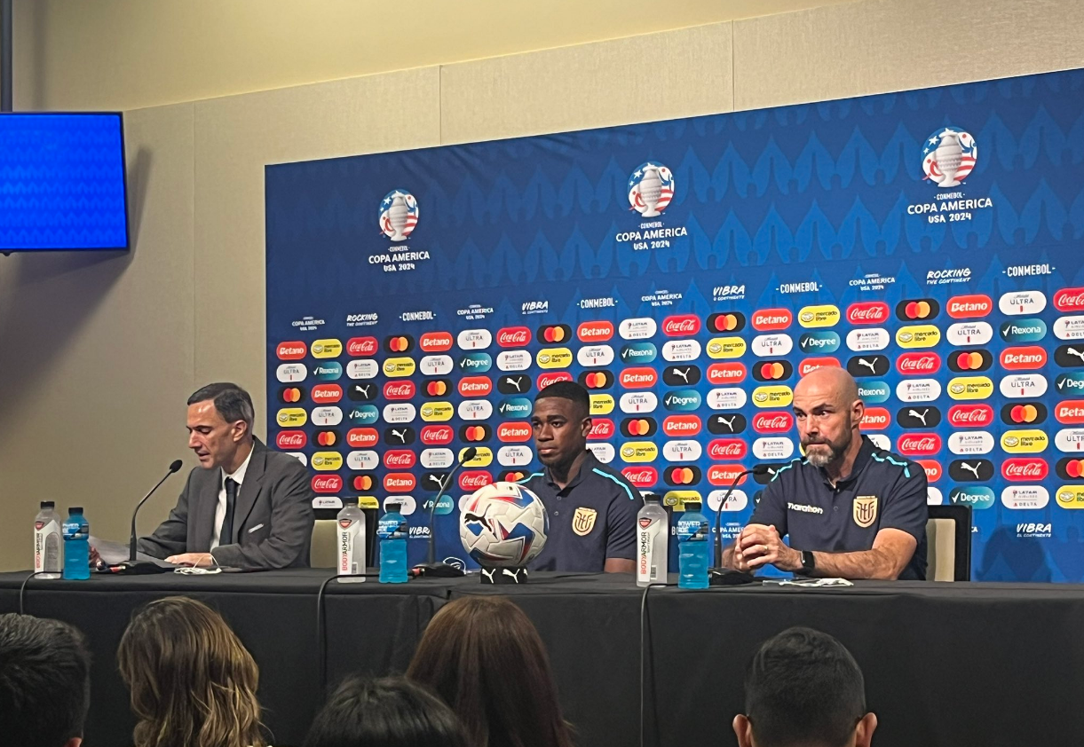 “Vamos a intentar competir”, prometió el entrenador de Ecuador antes de su juego contra La Vinotinto