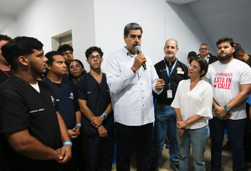 Nicolás Maduro volvió a salir mal parado al compararse con Javier Milei